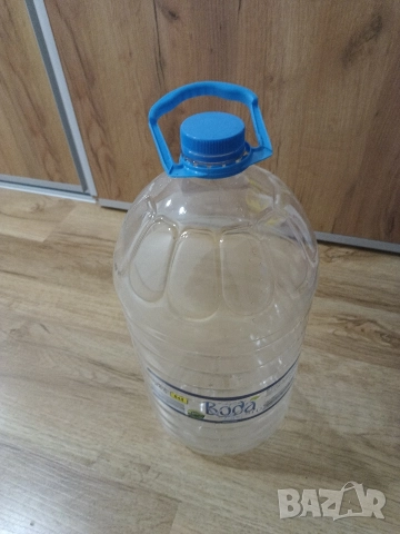 Туби от минерална вода