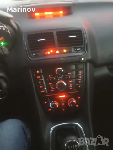 Opel Meriva Б 1.3 cdti -75 кс . ЕВРО 5А /2010 г. , снимка 10 - Автомобили и джипове - 47867854