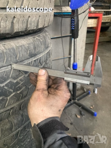 Оригинални джанти с гуми за G класа W463, снимка 4 - Гуми и джанти - 52772978