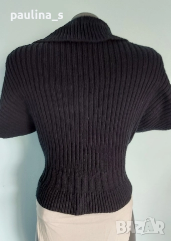 Четири различни броя / Дамски вълнен топ тип блуза, елек, жилетка , снимка 15 - Корсети, бюстиета, топове - 51837616