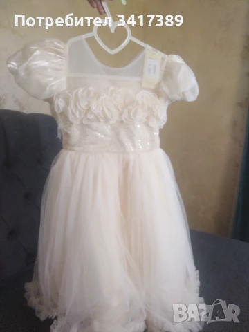 Официална рокля за момиче, снимка 2 - Детски рокли и поли - 51309612