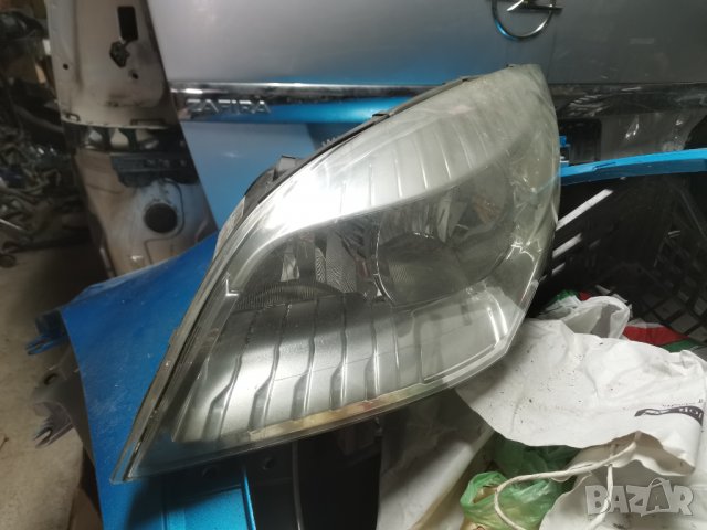 Ляв фар за Рено Меган 2010 г, снимка 2 - Части - 35381613