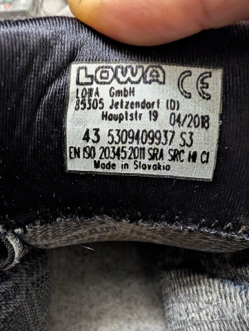  Lowa Colorado Work GTX Mid S3 номер 43 предпазни / работни обувки с бомбе , снимка 4 - Други - 53407468