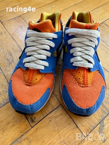 Детски маратонки Nike Huarache шарени, снимка 2 - Детски маратонки - 51373619