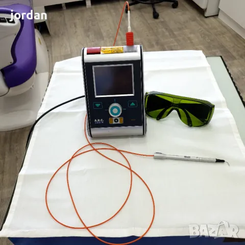 Продавам дентален диоден лазер A.R.C. FOX, снимка 2 - Стоматология - 49458244