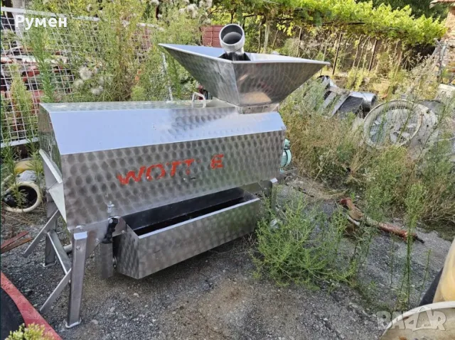 Ронкачна машина за грозде 5тона на час, снимка 4 - Селскостопанска техника - 49990156