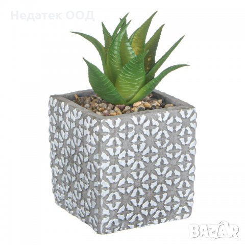 Изкуствен декоративен кактус в керамична сива саксия, 9 см