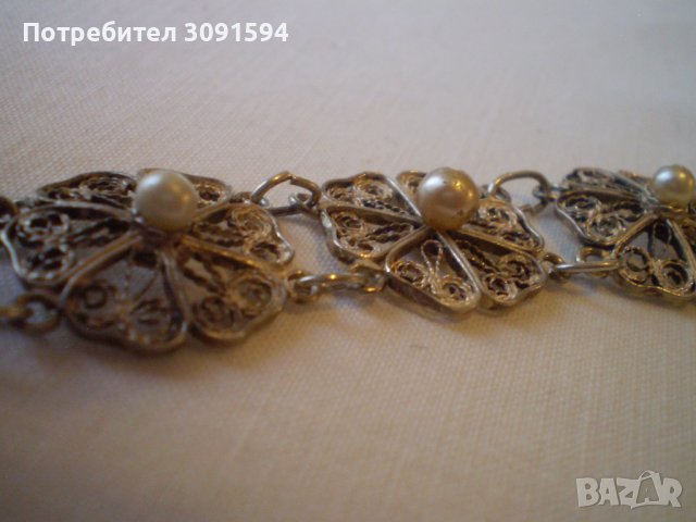 филигранена дамска гривна със перли, снимка 4 - Антикварни и старинни предмети - 40225070
