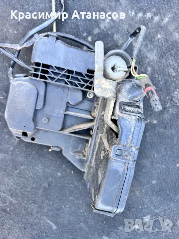 Брава врата предна лява за Мерцедес Ц-класа W203 седан.комби.2037200135, снимка 5 - Части - 47644972