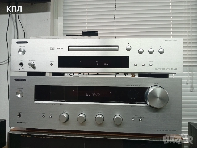Комплект ONKYO усилвател TX-8020 и CD C-7030, снимка 2 - Ресийвъри, усилватели, смесителни пултове - 53353912