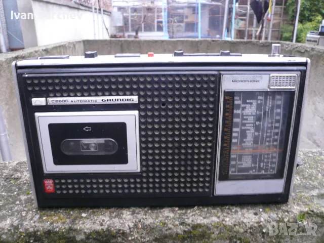 GRUNDIG-C2600  AUTOMATIC, снимка 17 - Аудиосистеми - 48452736