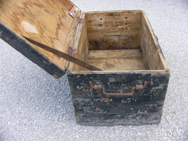 Оригинал Български Войнишки Дървен САНДЪК 59x33x31 см Армейски Военен Куфар Ракла БА 1940-те БАРТЕР, снимка 2 - Антикварни и старинни предмети - 49153795