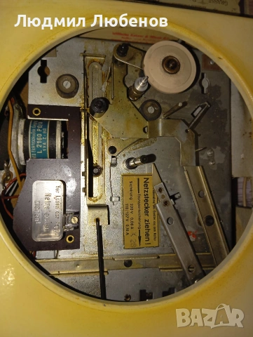 Малък немски грамофон RFT Ziphona apart 306, снимка 8 - Грамофони - 53237480