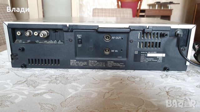 Видео VHS Panasonic NV-G12EE, снимка 8 - Плейъри, домашно кино, прожектори - 51830771