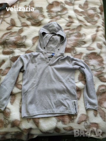 Худи Okaidi р.138, 10г