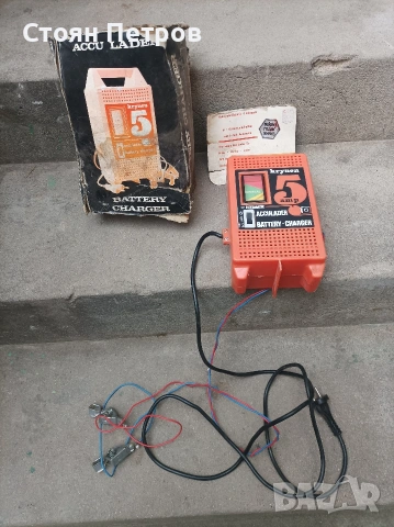 Зарядно за акумулатор 6-12V