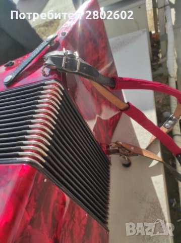 Продавам акордеон 40 баса Royal Standart Meteor Роял Стандарт Метеор, снимка 8 - Акордеони - 44034332