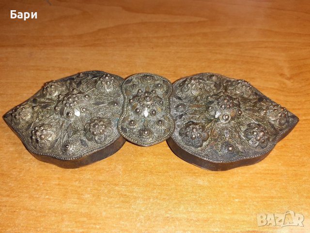 Автентични  пафти