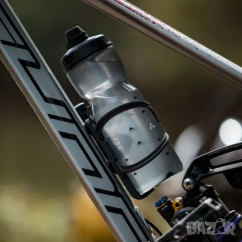 Бутилка За Велосипед С Ергономичен Захват Zefal Sense Soft 80 No Mud 880 Мл С Мека Силиконова Дюза, снимка 7 - Аксесоари за велосипеди - 49431952