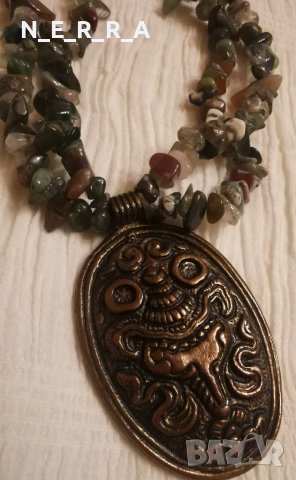 Колие с медальон от естествени камъни, снимка 4 - Колиета, медальони, синджири - 39469671