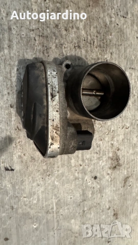 Дроселова Клапа за VW Golf 4 - 408238/323/008 / 036133062M