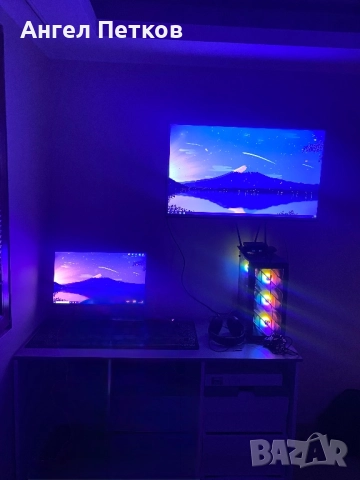 Геймърски компютър и монитор 