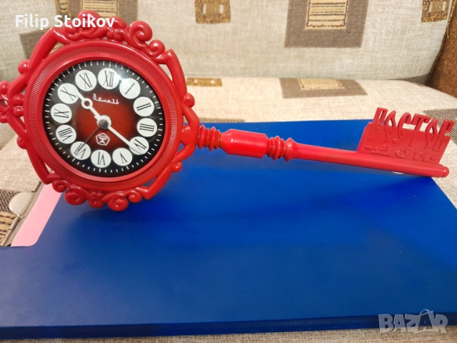 Часовник настолен Витяз СССР.