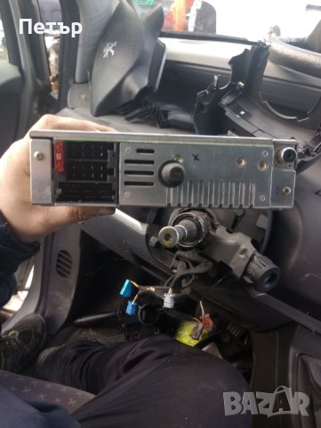 ЦД CD Пежо Ситроен Clarion RD3-01, снимка 3 - Аксесоари и консумативи - 44070593