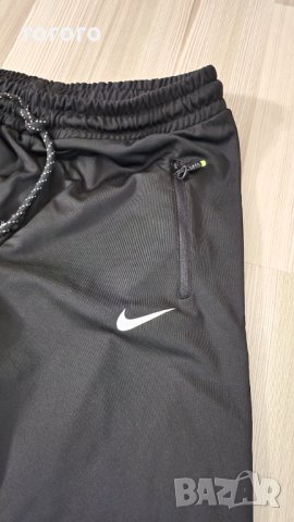 Черно долнище Найк , снимка 2 - Спортни екипи - 43036298
