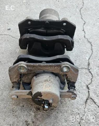 За двата 100лв!! Предни спирачни апарати Suzuki Grand Vitara 1.9DDiS, снимка 2 - Части - 48511156