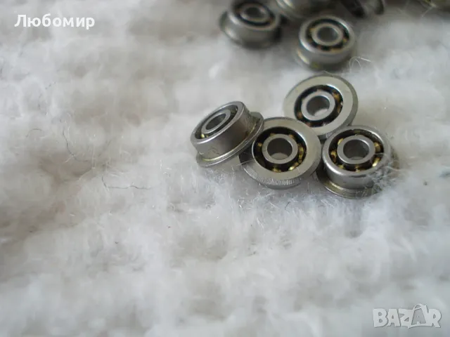 Малки лагери самолетни прибори, снимка 3 - Колекции - 47353477