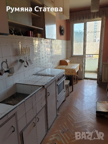 Продавам тристаен апартамент идеален център Разград, снимка 7 - Апартаменти - 52430181