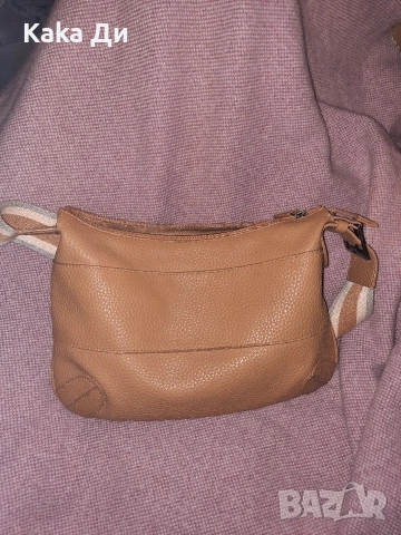 ESPRIT, снимка 11 - Чанти - 52978777