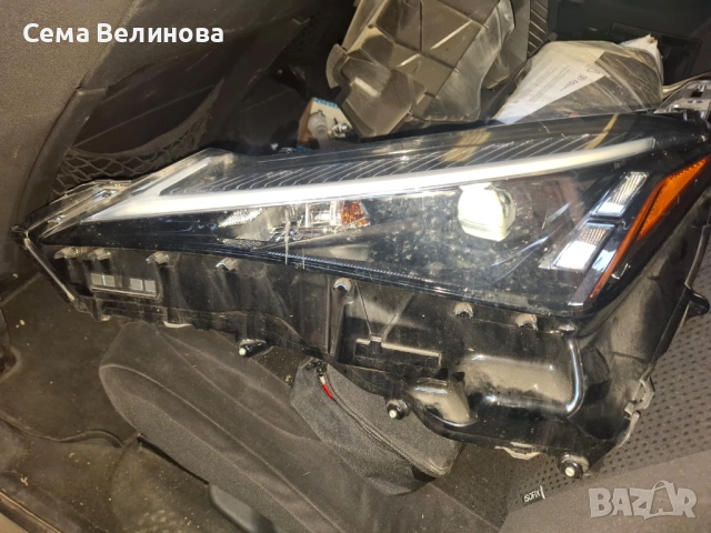 Ляв фар Лексус UX 2023 г в безупречно състояние и десен за части, снимка 2 - Аксесоари и консумативи - 52535289
