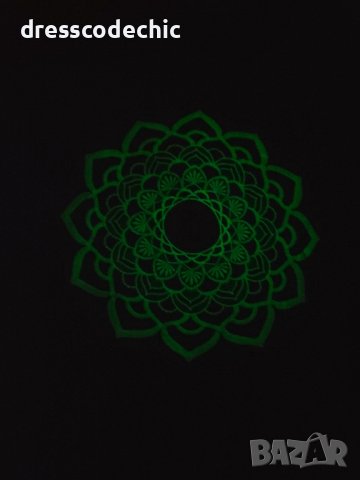 Светещи в тъмното бродерии, снимка 2 - Тениски - 43881820