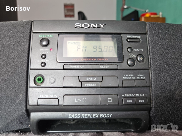 SONY радиокасетофон със CD, снимка 2 - Радиокасетофони, транзистори - 52255216