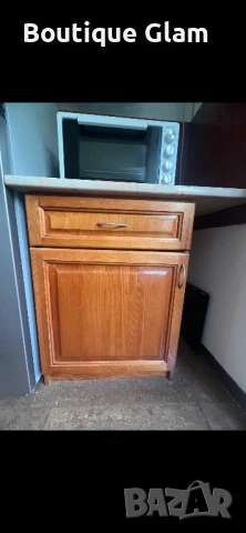 Долен дървен шкаф за кухня