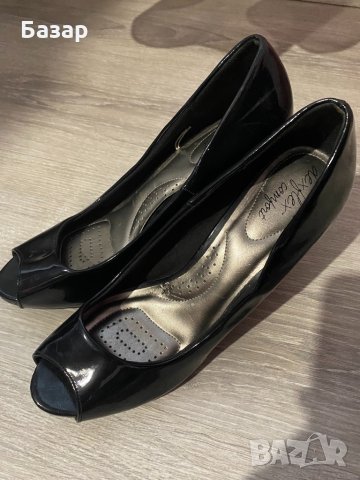 Обувки на висок ток токчета лачени черни, снимка 5 - Дамски обувки на ток - 34766965