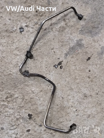 Тръбичка турбо 2.0тди Голф 5 Ауди А3 Пасат Туран VW Golf 5 Audi A3 8P Passat Touran Jetta 2.0TDI, снимка 2 - Части - 52448691