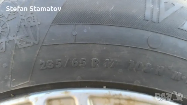 зимни гуми с джанти 235/65/17 дот 2821г. от Киа Соренто 2010, снимка 9 - Гуми и джанти - 47889239