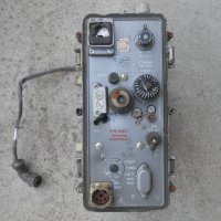 Радиостанция Р-105 М , снимка 3 - Антикварни и старинни предмети - 36717268
