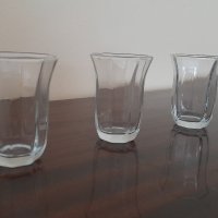 Стъклени чашки, снимка 2 - Чаши - 44103836