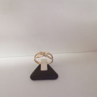 Златен пръстен с циркони 2.02гр, снимка 1 - Пръстени - 38755972