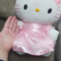 Hello Kitty Плюшена играчка , снимка 2 - Плюшени играчки - 43532294