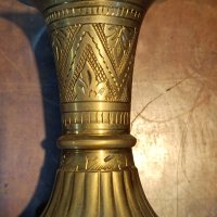 Бронзова ваза от Индия ,23см., снимка 2 - Вази - 43956666