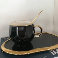 Луксозен порцеланов сет за кафе или чай, снимка 1 - Чаши - 37688133