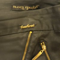 FRANCO FERUCCI - маркова кожена пола, къса , сексапилен модел, с 3 ципа FRANCO FERUCCI+бижу на колан, снимка 2 - Поли - 37446226