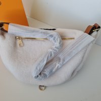 Louis Vuitton Teddy Bom Bag, снимка 4 - Чанти - 34633430