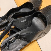 Нови Оригинални Качествени Дамски Обувки Exclusive Размер 36 , снимка 4 - Дамски обувки на ток - 43382713