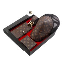 🔝Louis Vuitton модерни мъжки подаръчни комплекти / два модела🔝, снимка 1 - Шапки - 43505806
